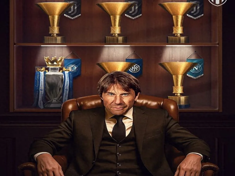 直播吧：邵佳一观摩熊猫杯考察球员，国足可能年底或明年初集中